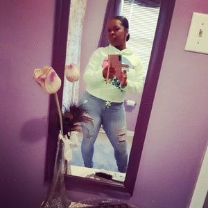 Meet your Posher, Quanda